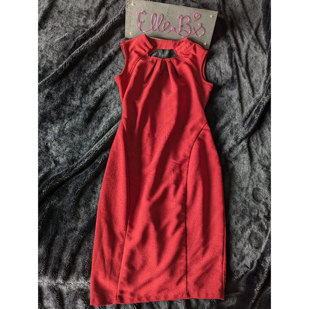 EUC Kardashian Kollection Red Dress Back Cut Outs XS